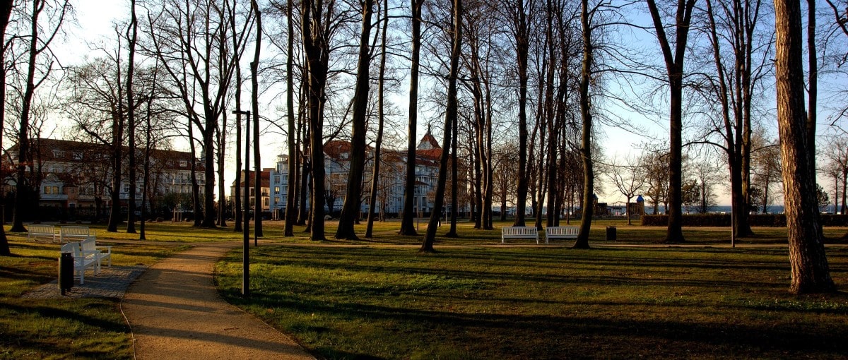 Der Park hinter dem Haus Meeresblick in Kühlungsborn an der Ostsee